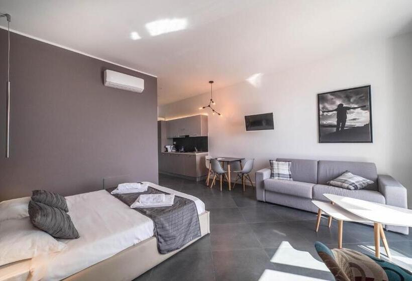 Люкс Вид на Море, Residenza Nausicaa   50 Meters From The Beach