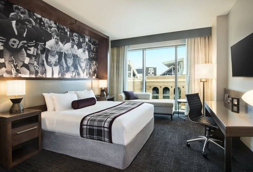 سوییت, Texas A&m Hotel And Conference Center