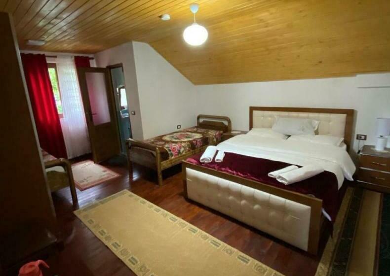 Номер Стандарт Трехместный, Guesthouse Mehmeti
