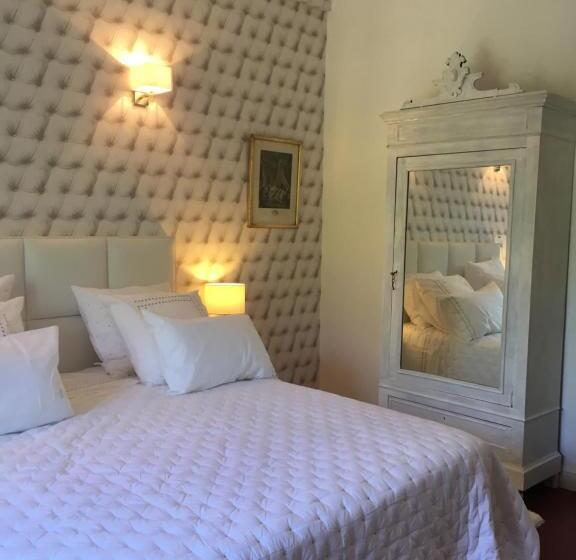 Номер Deluxe, Les Suites De Peyrat