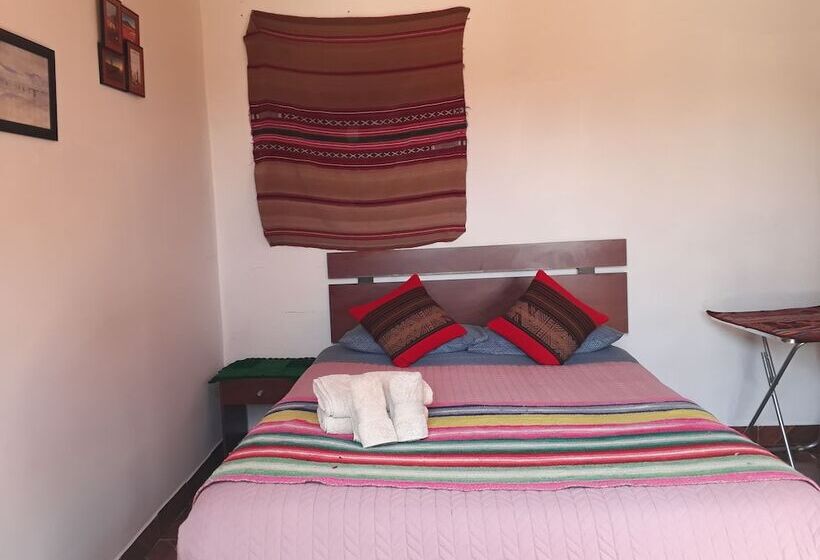 标准间, Hostal Open House