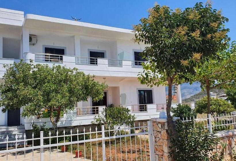 1 Bedroom Apartment Sea View, Villa Soni Oruci