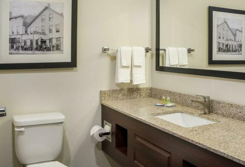 Студио Стандарт Кровать Кинг, Cobblestone Inn And Suites Ashland