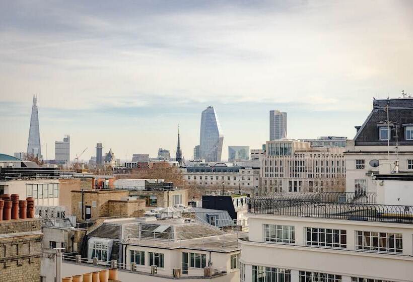 Suite, L Oscar London