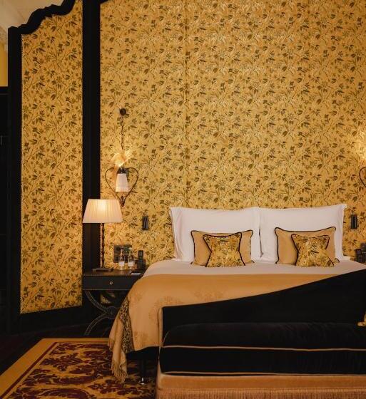 Suite, L Oscar London