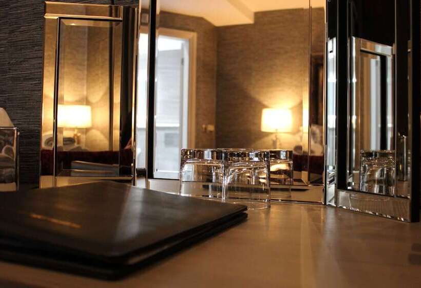 اتاق لوکس, The Lord Street Hotel; Bw Signature Collection