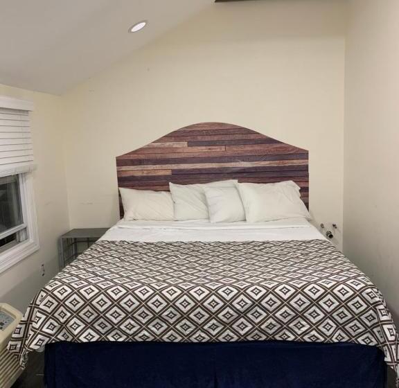 Президентский Люкс, Penn Lodge Hotel & Suites Philadelphia   Bensalem