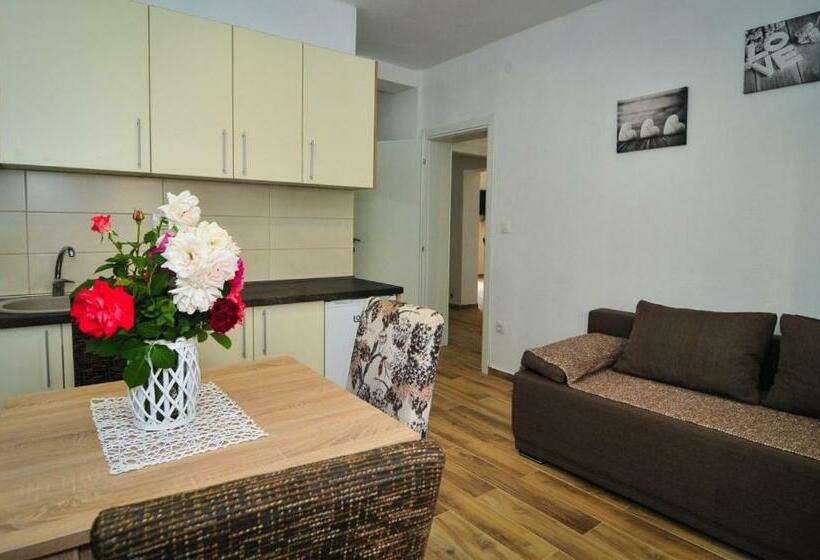 آپارتمان 1 خوابه, Apartmani Bekonja