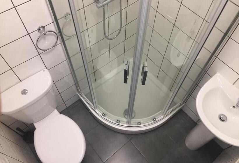 Номер Стандарт, Southend Central Hotel   Close To Beach, City Centre, Train Station & Southend Airport