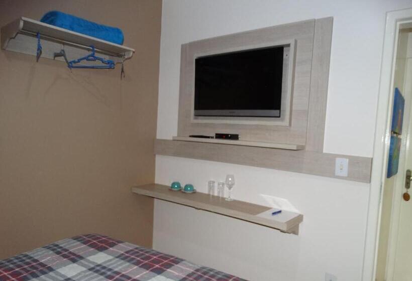 Номер Basic, Pousada Central