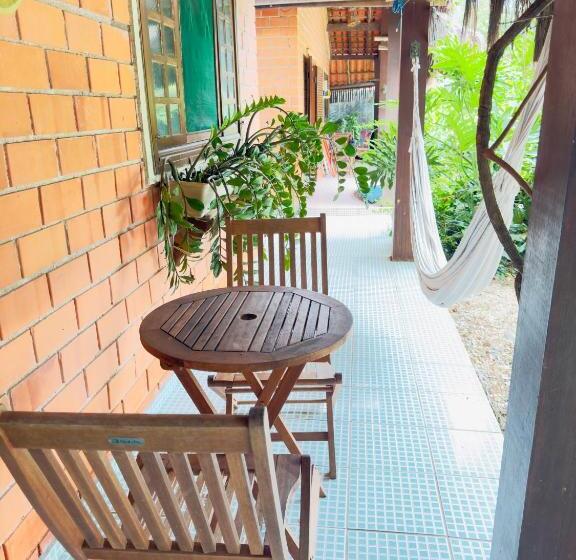 Дом 2 Спальни, Pousada North Shore Maresias   Casas De 2 Quartos   80 M2  2 Banheiros  Piscina 1 Q Da Praia   Estac