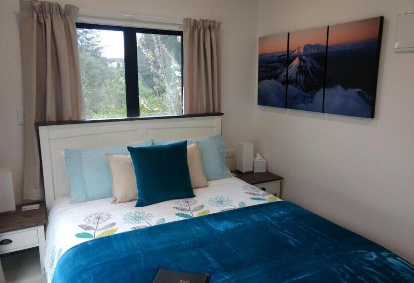 Хижина, Two Rivers Ohakune