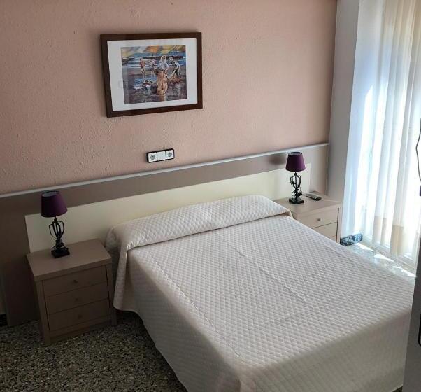 Номер Стандарт, Hostal Internacional