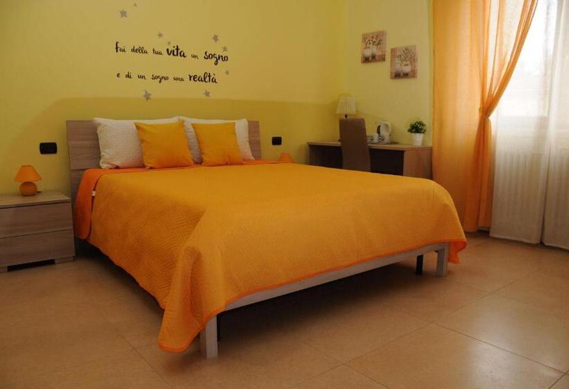 Номер Стандарт, Color House Malpensa B&b
