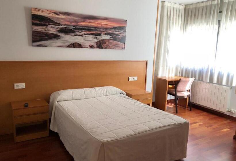 スタンダードルーム, Hostal El Poligono