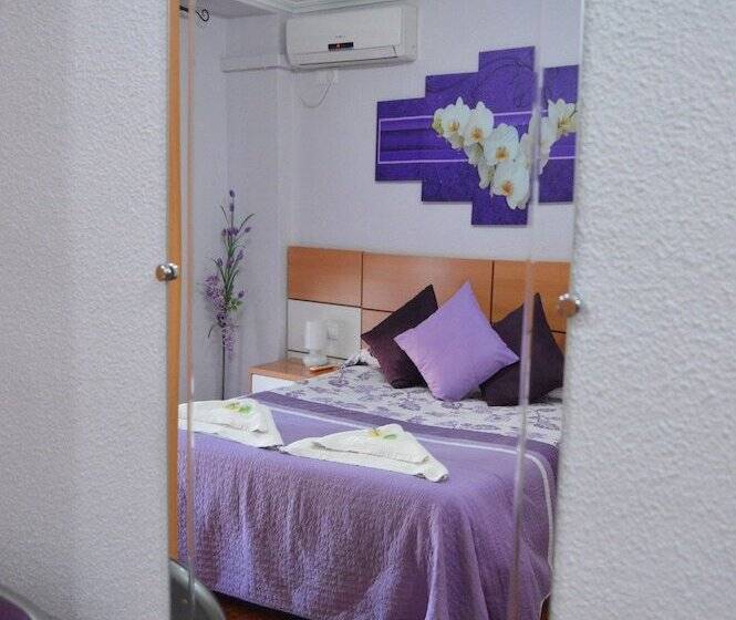 Номер Стандарт, Hostal Carrizo