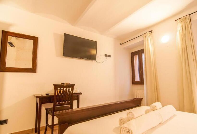 اتاق لوکس, Umbrian Concierge   Alla Rocca