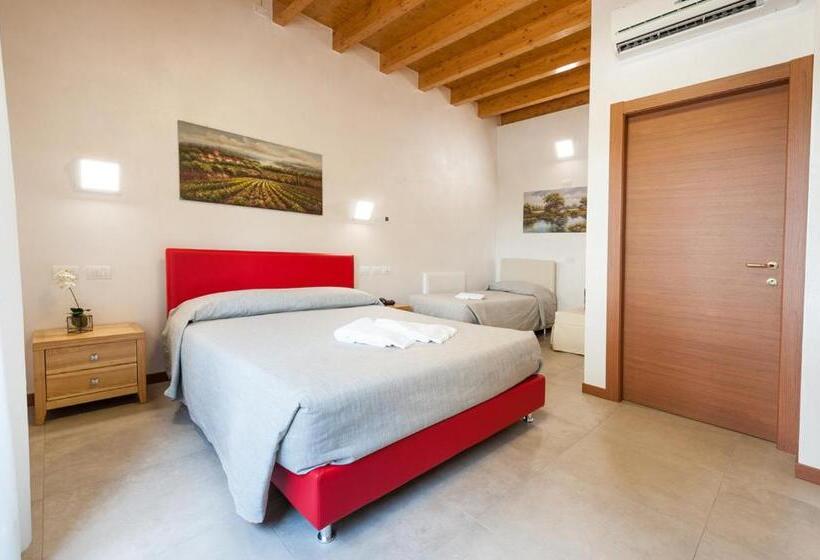 Номер Стандарт Трехместный, Agriturismo B&b Corte Tonolli