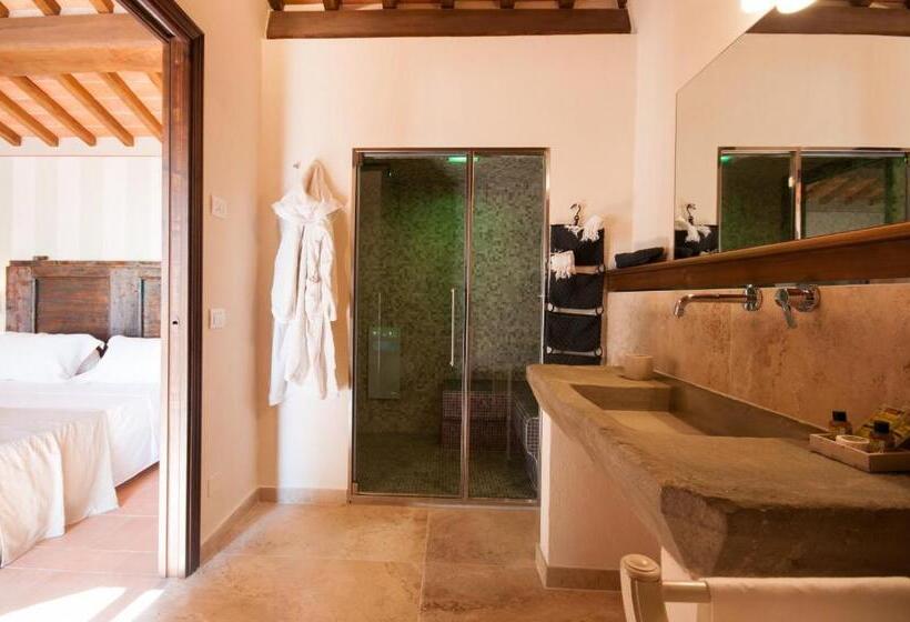 Номер Superior Вид на Бассейн, Agriturismo Borgo Tra Gli Olivi
