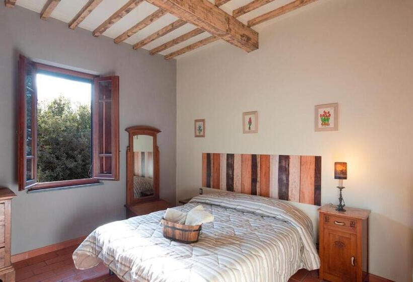 Семейный Номер, Agriturismo La Pineta