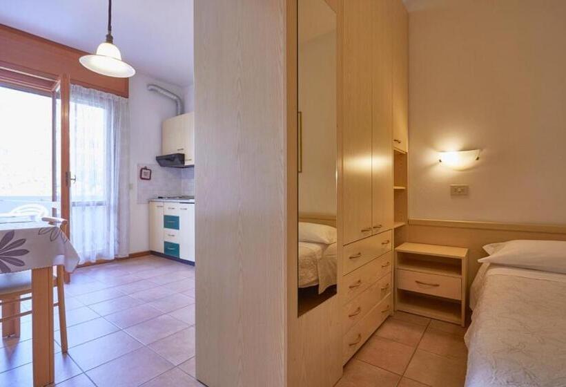 Студия Стандарт, Residence Piccolo