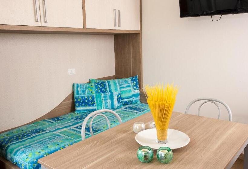 ２ベッドルームアパートメント, Beach Residence