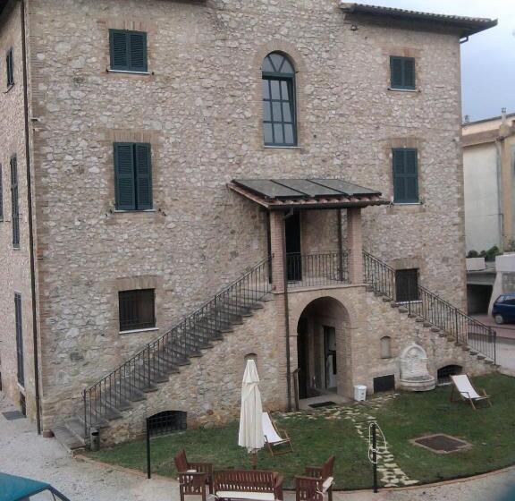 Апартаменты 3 Спальни, Villa Regina