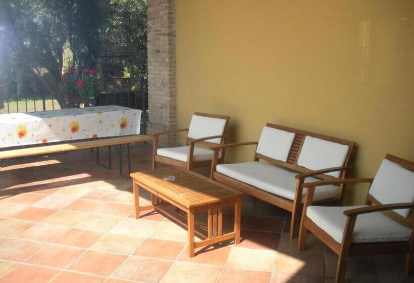 آپارتمان 3 خوابه, Agriturismo Gardenali