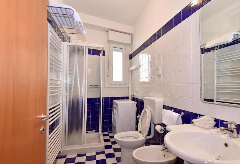 Апартаменты 1 Спальня Боковой Вид на Море, Villa Olga