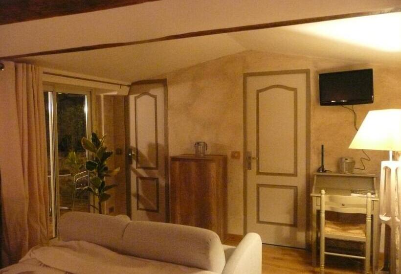اتاق استاندارد با تراس, Chambres D Hôtes D Antardieu