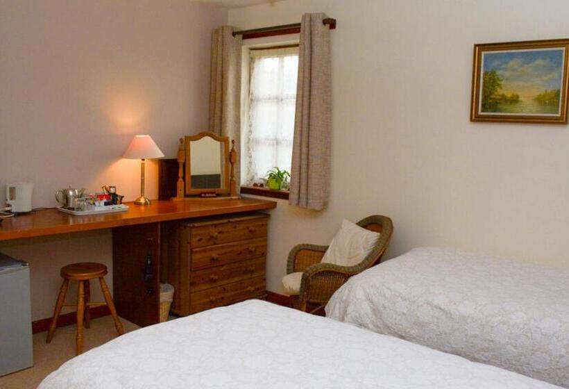 スタンダードルーム, Clarke Cottage Guest House
