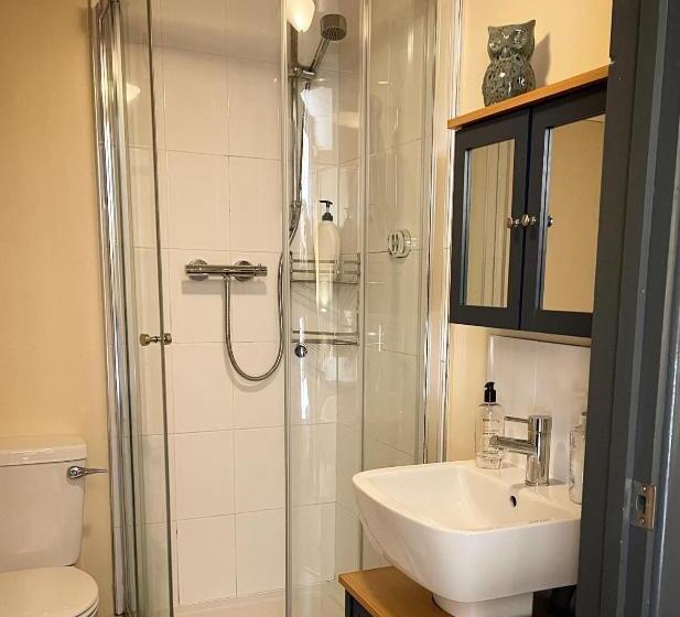 Семейный Номер, The Coach And Horses Inn