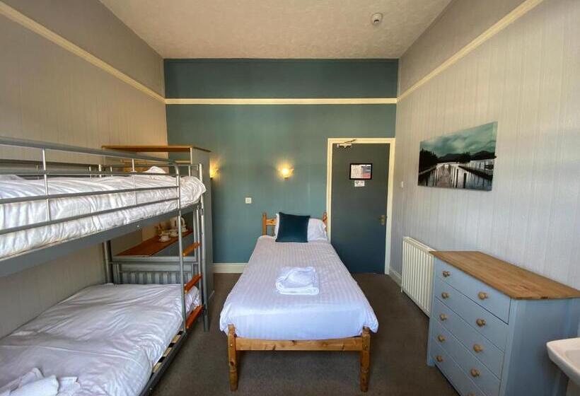 스탠다드 트리픔 룸 공동욕실, Newcastle House Rothbury