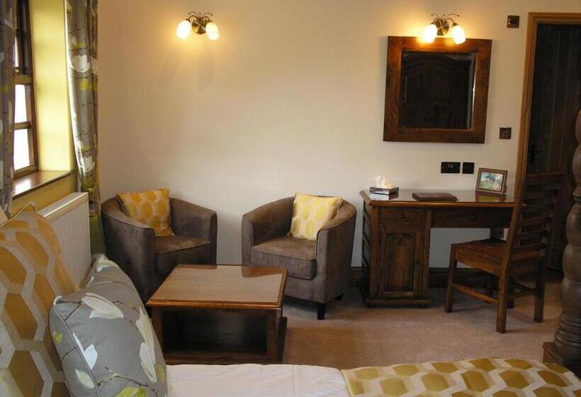 Номер Deluxe, Green Grove Country House