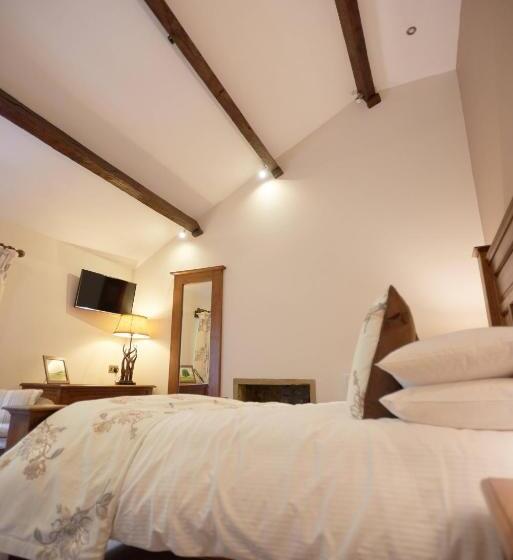Президентский Люкс, Green Grove Country House