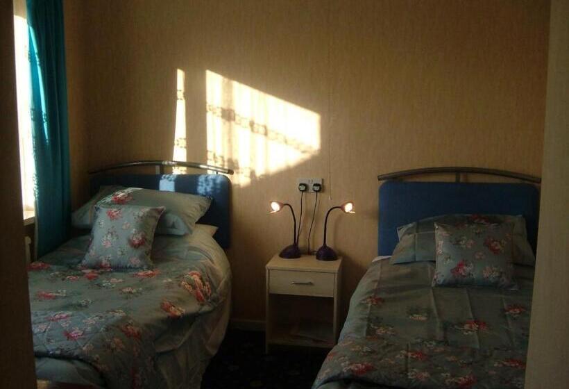 Номер Стандарт, Tremains Guest House