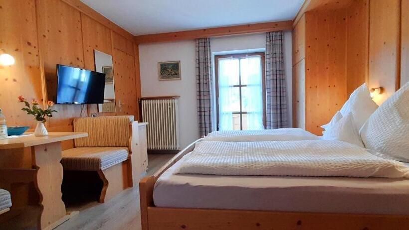 Номер Стандарт с Балконом, Knapphof