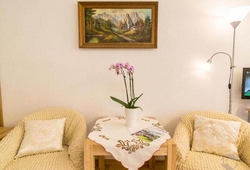 Номер Стандарт с Балконом, Landhaus Gruden Sommerberg