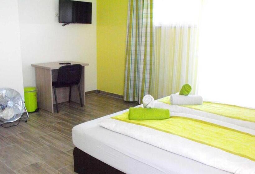 Номер Стандарт, Pension Froschprinz