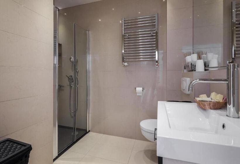 듀플렉스 스위트, Gl Suites