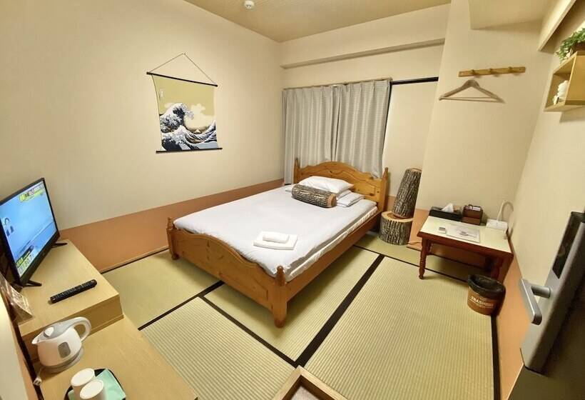 اتاق خانوادگی, Guesthouse017徳島個室 飲食街中心 阿波踊り会館7分 文理&徳島大学 アスティとくしま車8分