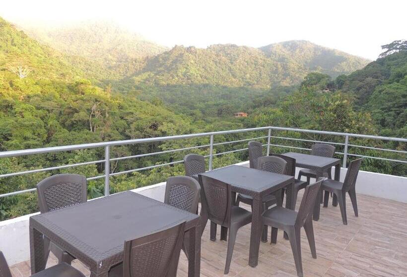 패밀리 룸, Hostal Alto De La Montaña