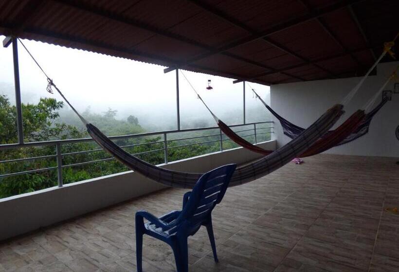패밀리 룸, Hostal Alto De La Montaña
