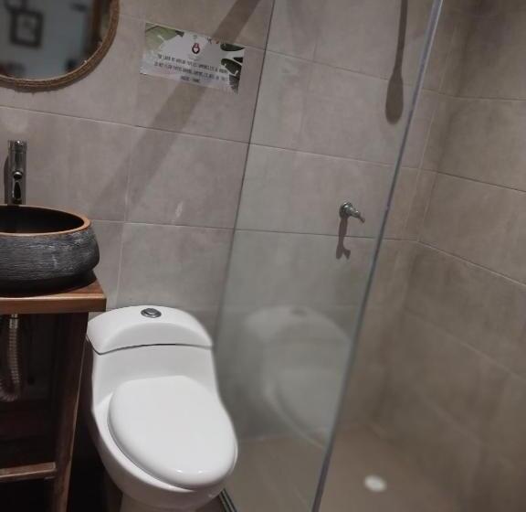 디럭스 4인 룸, Bao Bao Hostel