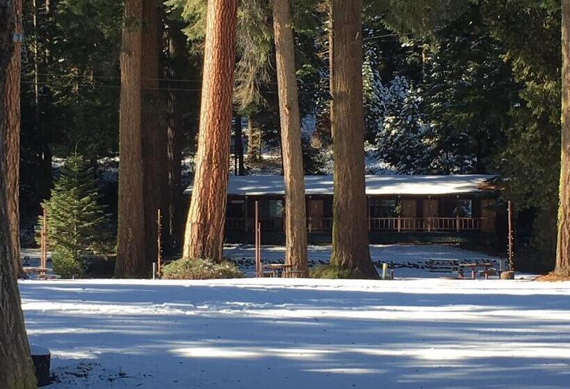 Номер Стандарт Трехместный, Crater Lake Gateway Rocky Point Resort