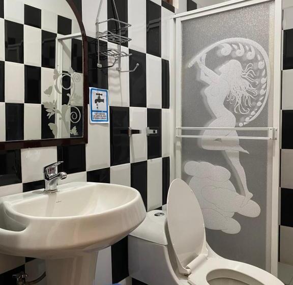스탠다드 룸, Hostal Arauco