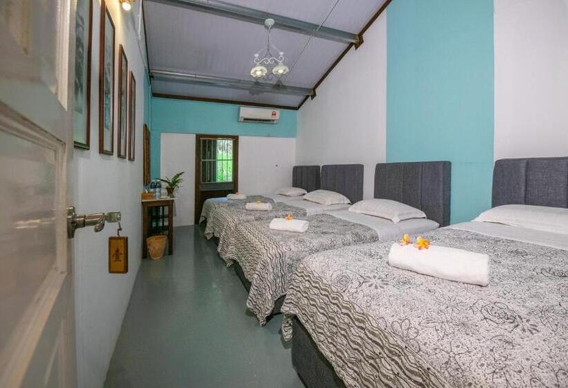 اتاق استاندارد چهار تخته, Nature Fruit Farm   Private Estate
