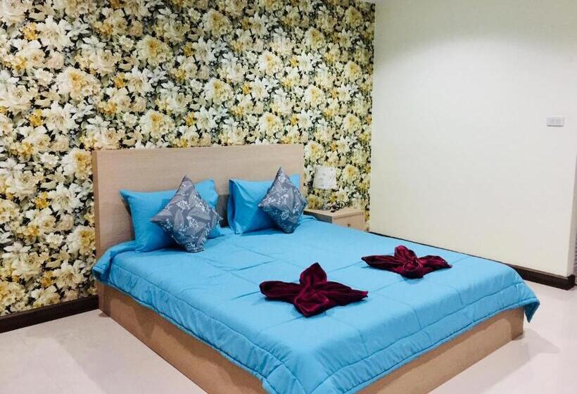 Номер Deluxe Кровать Кинг, Thani Residence
