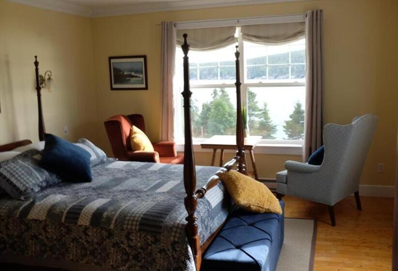 غرفة قياسية مطلّة علي البحر, The Bread And Cheese Country Inn