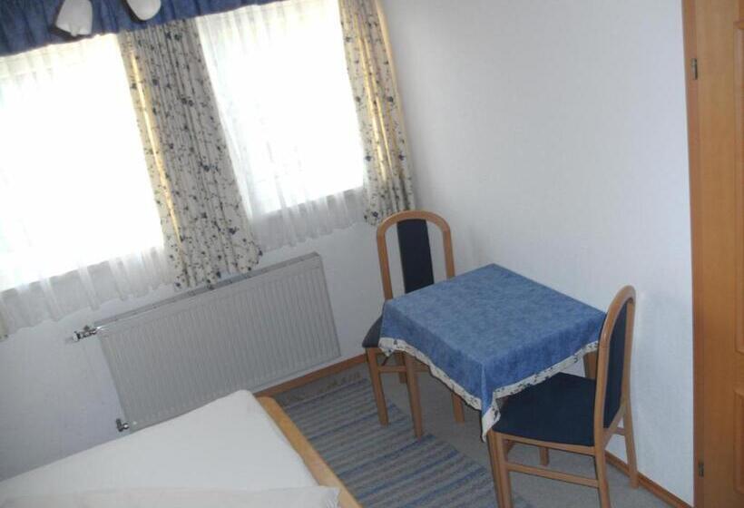 Номер Стандарт, Pension Waldhof